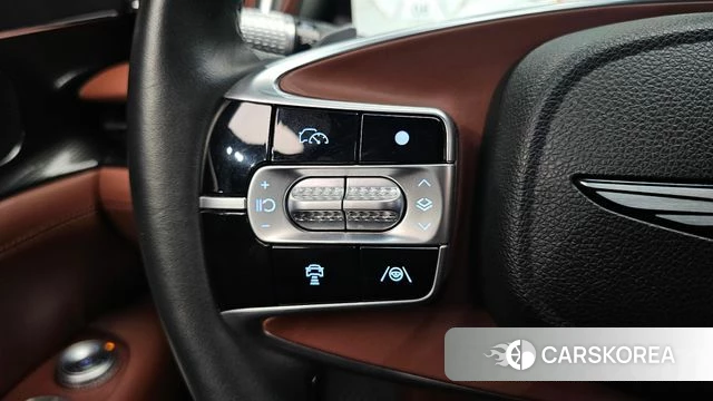 Genesis G90 (RS4) id 3940809 из Кореи 7