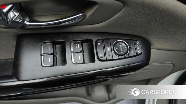 Kia The New Carnival id 4873301 из Кореи 7