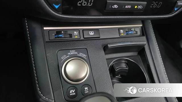 Lexus New ES300h id 4311116 из Кореи 7