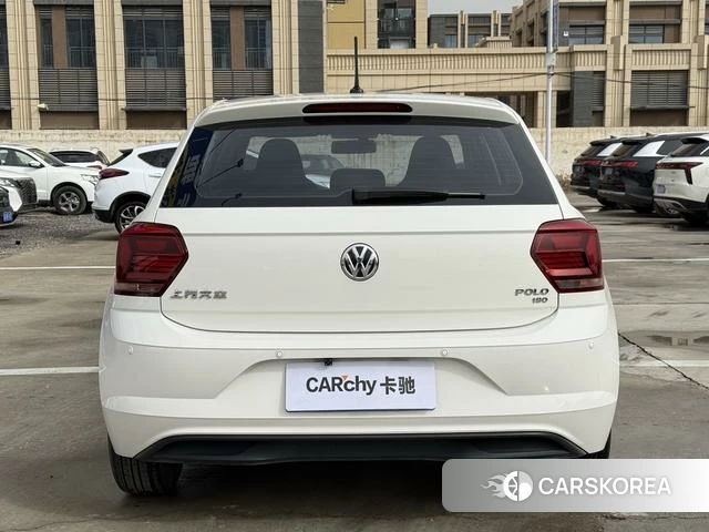 Volkswagen Polo id 4263893 из Китая 7