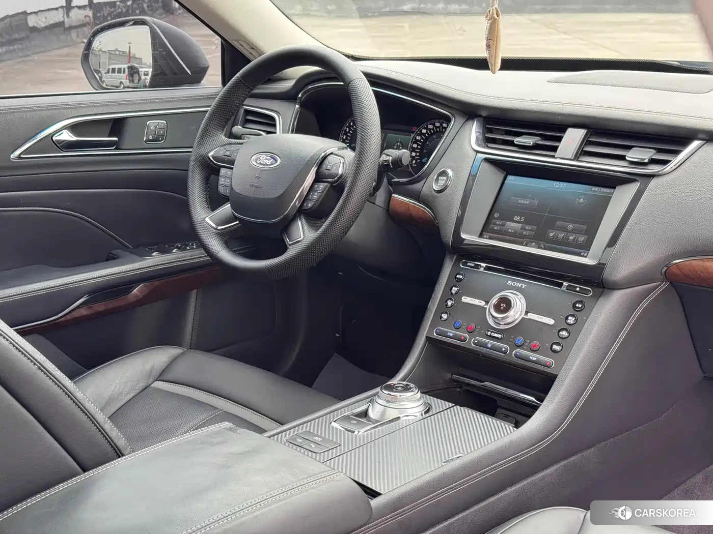 Ford Taurus id 4570801 из Китая 7