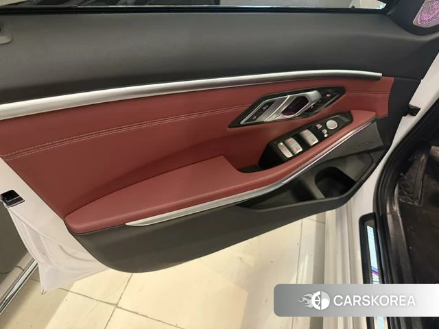 BMW 3 series id 4261677 из Китая 7