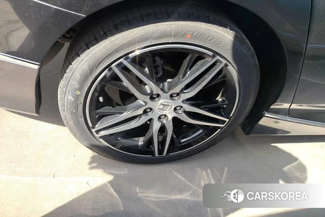Honda Accord id 4276199 из Китая 7