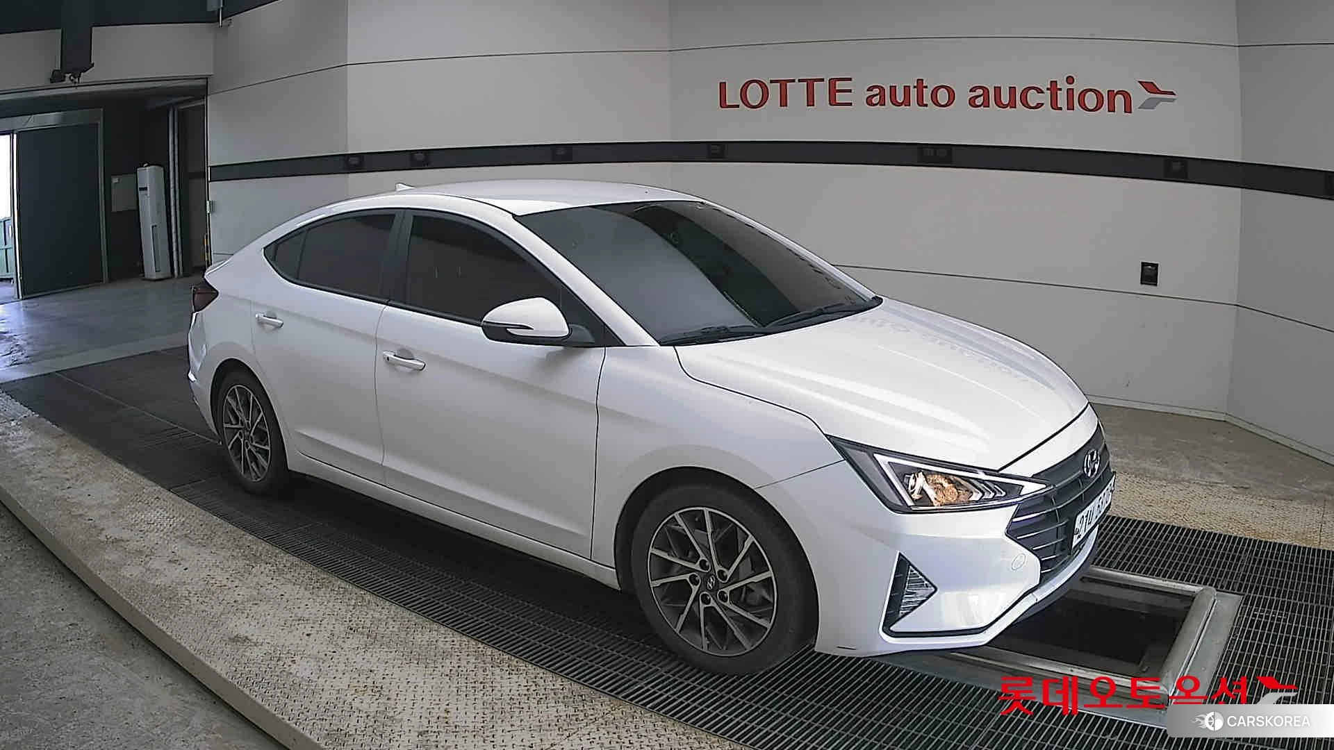 Hyundai Avante id 4289404 из Кореи 7