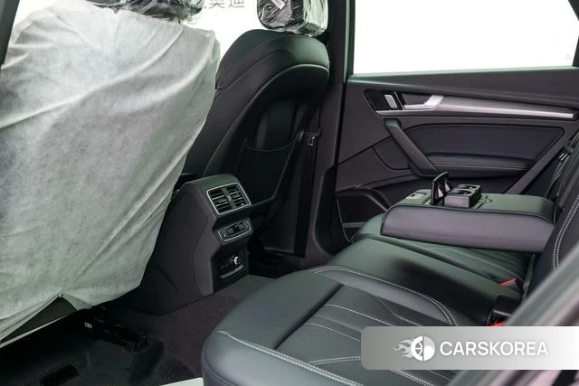 Audi Q5L id 3983370 из Китая 7