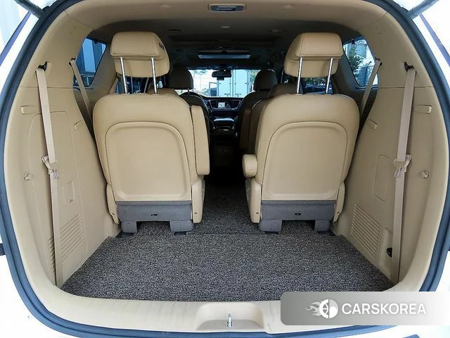 Kia The New Carnival id 4232638 из Кореи 7