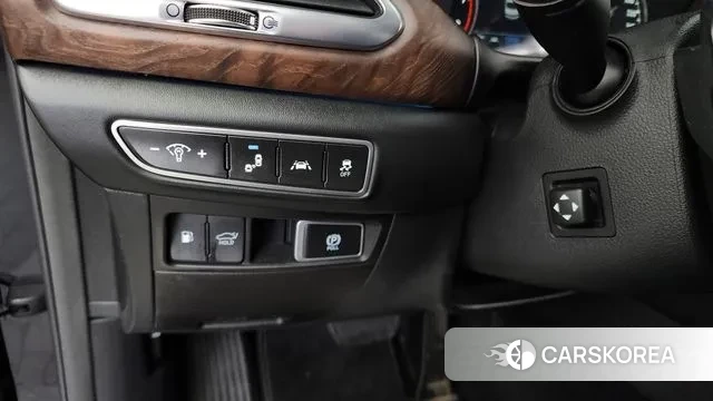 Genesis G90 id 3312200 из Кореи 7