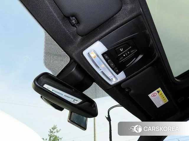 BMW 3 Series (F30) id 3955880 из Кореи 7