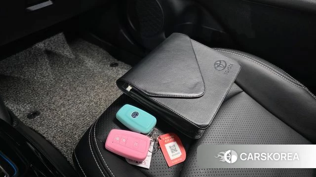 Toyota Prius 4th Generation id 4197130 из Кореи 7