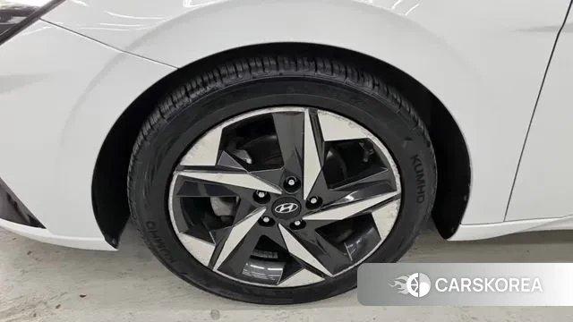 Hyundai Avante (CN7) id 3644117 из Кореи 7