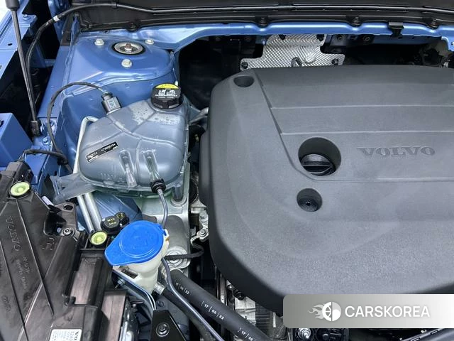 Volvo XC40 id 3927129 из Китая 7