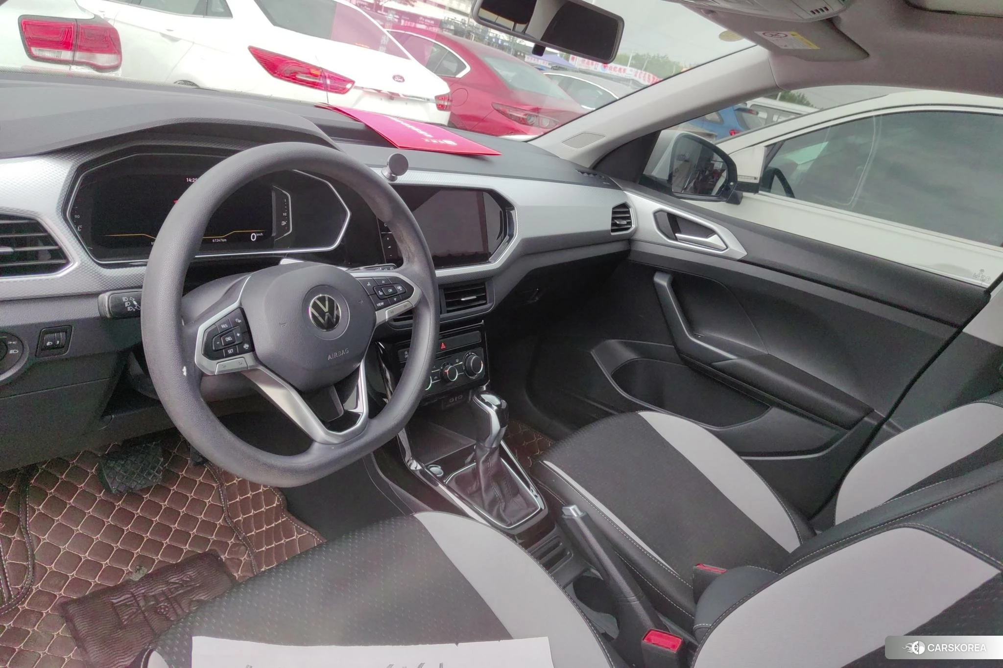 Volkswagen Exploring the shadow id 4441029 из Китая 7