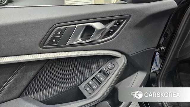 BMW 1 Series (F40) id 3851943 из Кореи 7