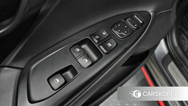 Hyundai Veloster (JS) id 3796124 из Кореи 7