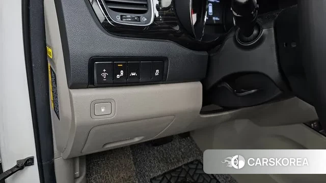 Kia The New Carnival id 3552076 из Кореи 7