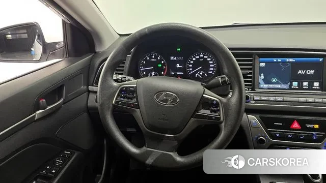 Hyundai Avante AD id 3541594 из Кореи 7