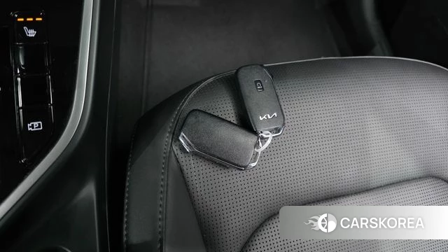 Kia Di Ol Nu Niro id 4524399 из Кореи 7