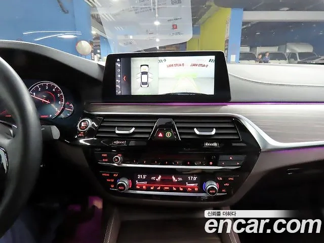 BMW 5 Series (G30) id 2897255 из Кореи 7