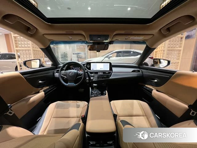 Lexus ES id 4278307 из Китая 7