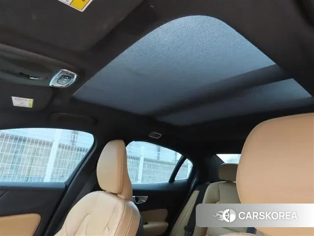 Volvo S60 3rd generation id 3703379 из Кореи 7