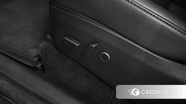 Tesla Model Y id 3711662 из Кореи 7