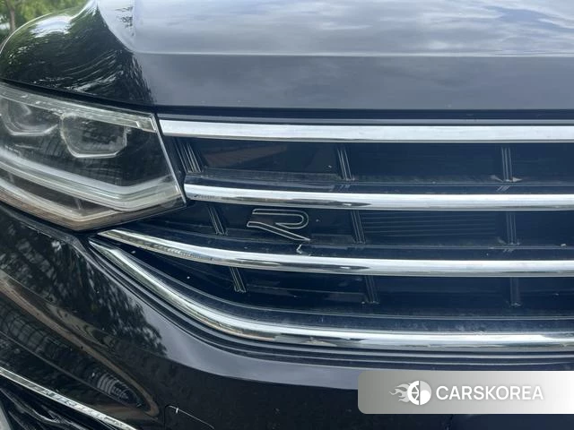 Volkswagen Tiguan L id 4335867 из Китая 7