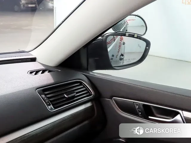 Volkswagen The New Passat id 3718534 из Кореи 7