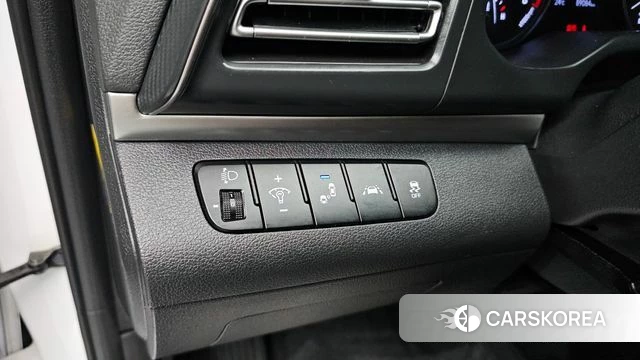Hyundai The New Avante AD id 4403017 из Кореи 7
