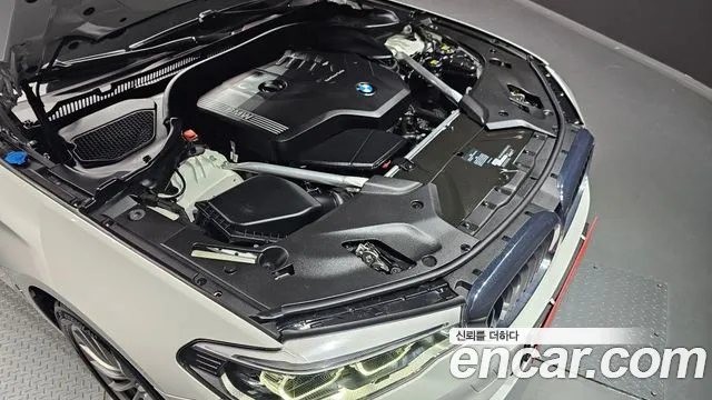 BMW 5 Series (G30) id 2699605 из Кореи 7