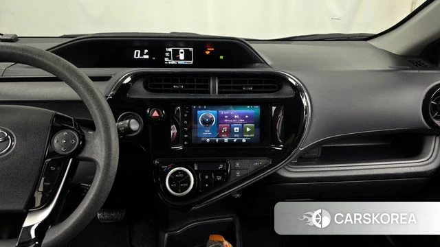 Toyota Prius C id 4233148 из Кореи 7