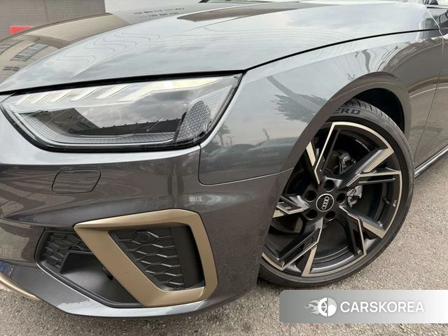 Audi A4L id 4254196 из Китая 7
