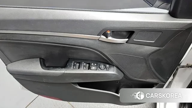 Hyundai The New Avante AD id 3356928 из Кореи 7