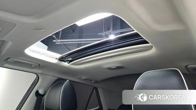 Hyundai Venue id 4401915 из Кореи 7