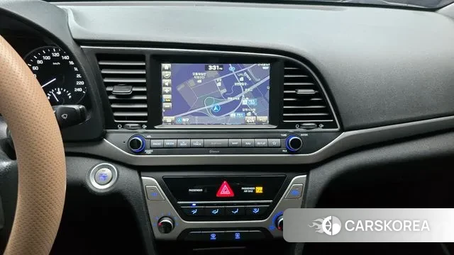 Hyundai Avante AD id 3568623 из Кореи 7