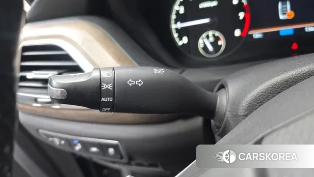 Genesis G90 id 3578549 из Кореи 7