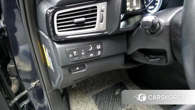 Kia Niro id 3905919 из Кореи 7