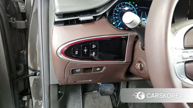 Genesis GV70 id 2939109 из Кореи 7