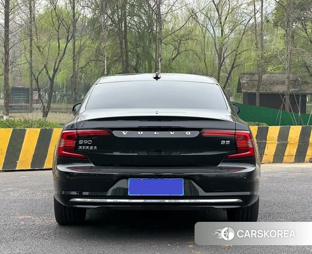 Volvo S90 id 4236336 из Китая 7