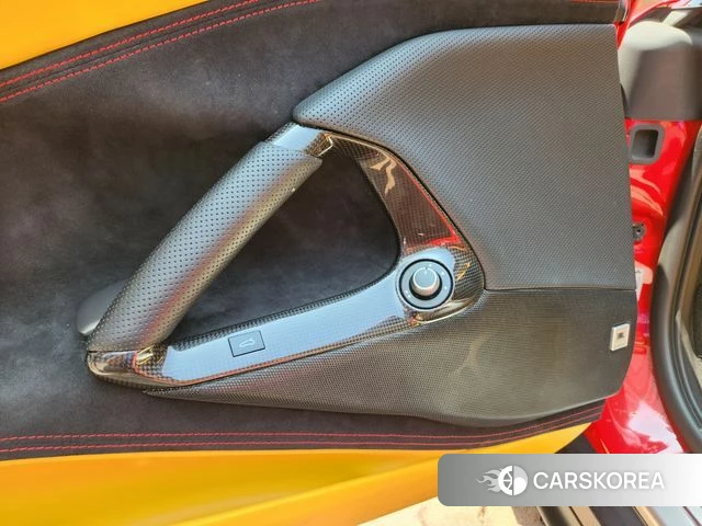 Ferrari 812 Superfast id 4496812 из Кореи 7