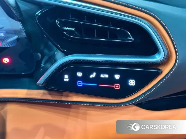 Ferrari 296 GTS id 3377505 из Кореи 7