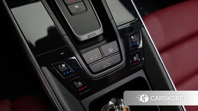 Porsche 911(992) id 3038845 из Кореи 7