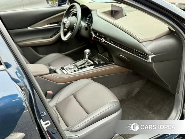 Mazda CX-30 id 4298559 из Китая 7
