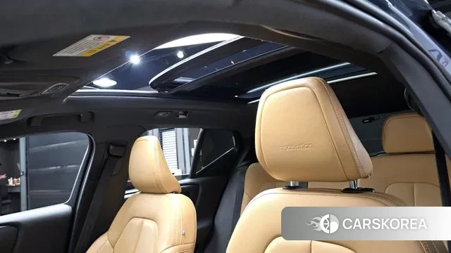 Volvo XC40 id 3742482 из Кореи 7