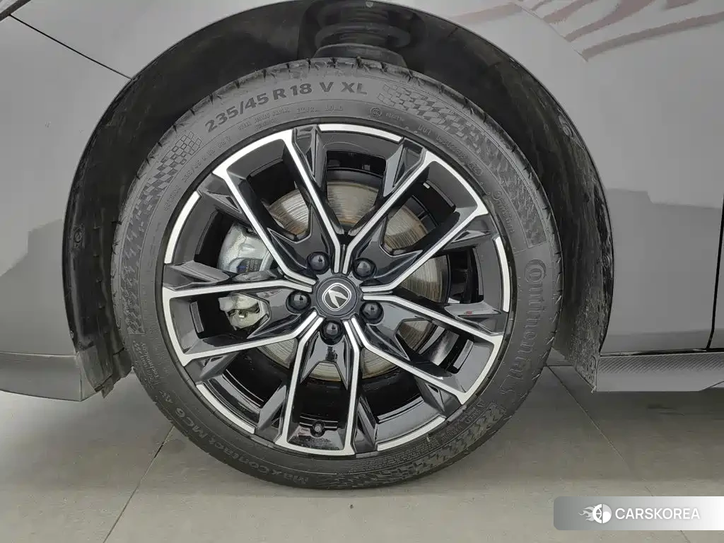 Chang'an UNI-V Smart iDD id 4679976 из Китая 7
