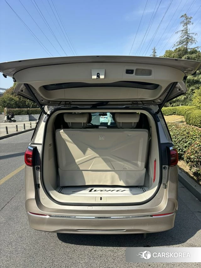 Buick GL8 id 3913966 из Китая 7