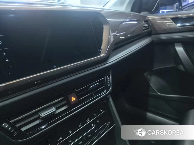 Volkswagen Tuyue id 4313311 из Китая 7