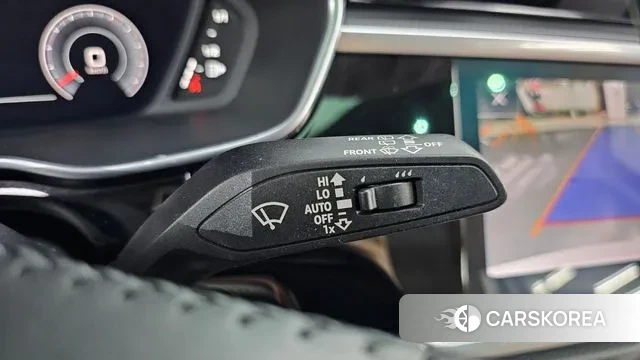 Audi Q3 (F3) id 3479290 из Кореи 7