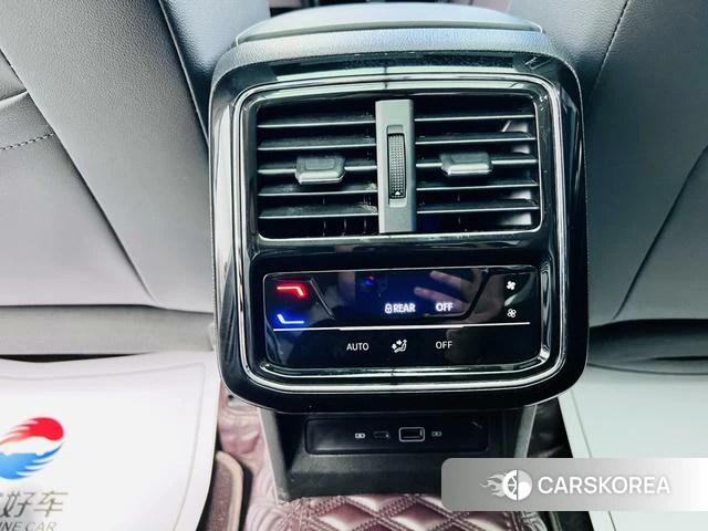 Volkswagen Passat id 4275325 из Китая 7