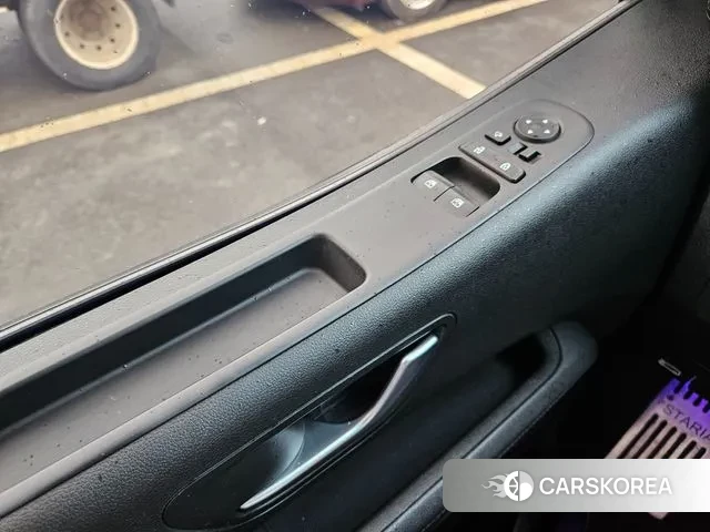 Hyundai Staria id 3261535 из Кореи 7