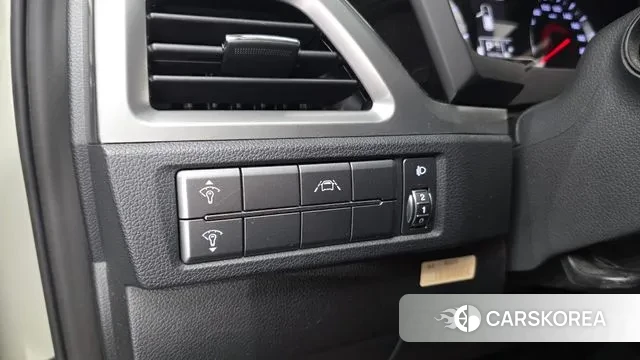 Ssangyong Beautiful Korando id 3323493 из Кореи 7